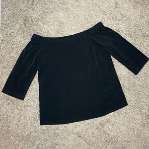 Dynamite off the shoulder black blouse